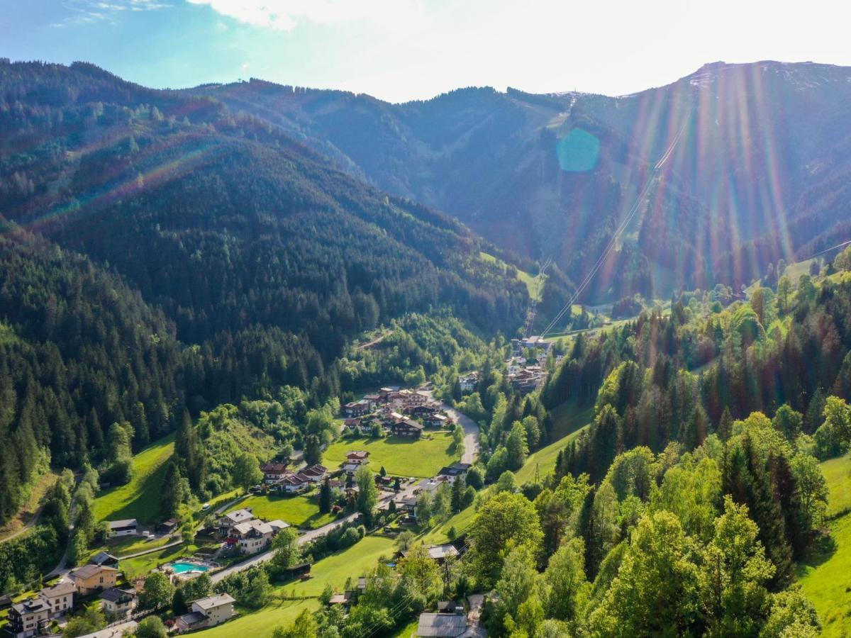 Der Sonnberg Alpinlodges - Apartments Mit Seeblick, Privater Sauna Und Self Check-In Zell am See Zewnętrze zdjęcie