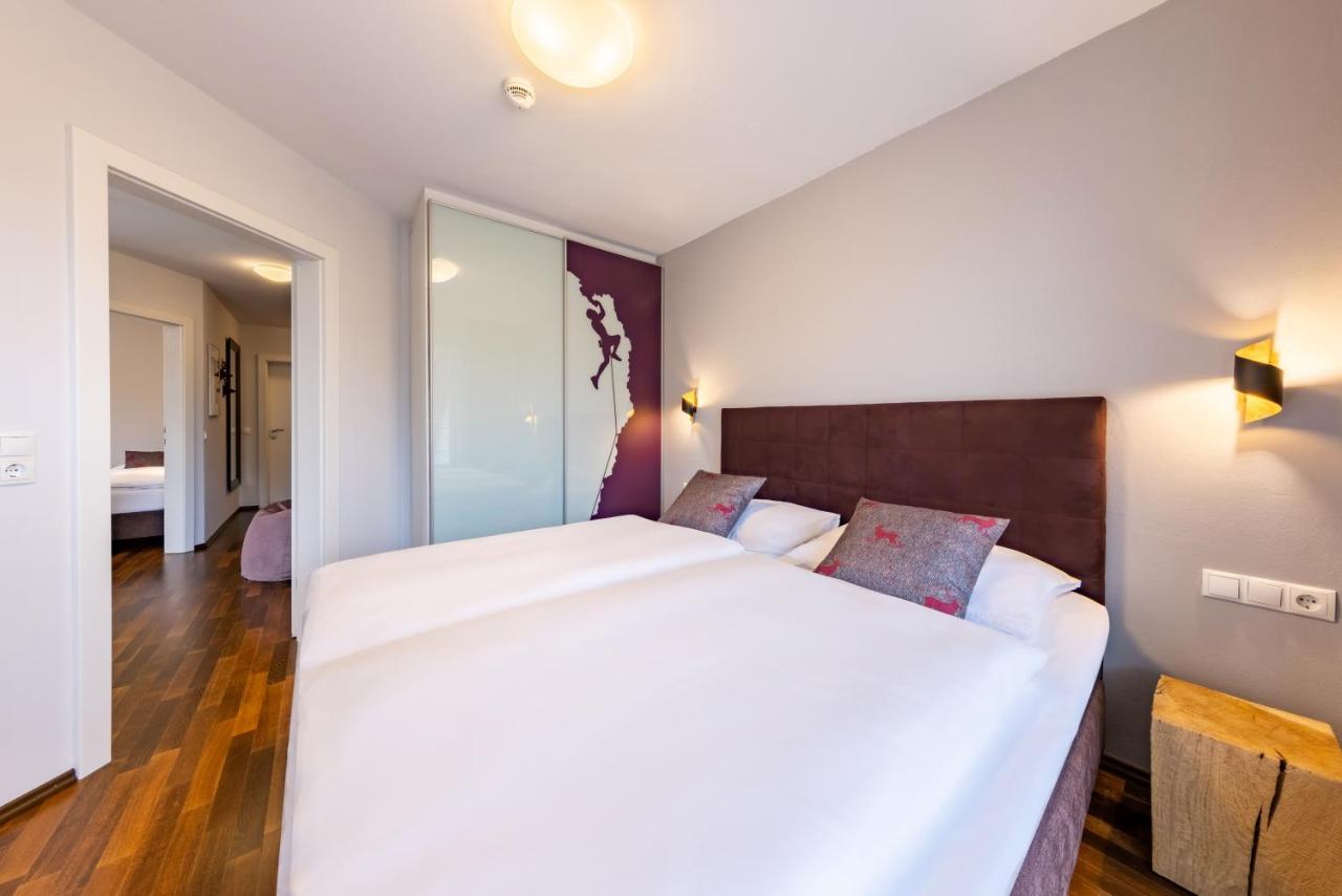 Der Sonnberg Alpinlodges - Apartments Mit Seeblick, Privater Sauna Und Self Check-In Zell am See Zewnętrze zdjęcie